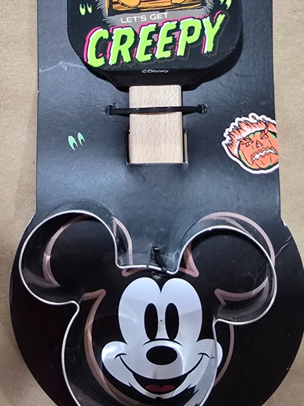 Disney Mickey Goofy Donald Halloween 2 Pc Spatula & Cookie Cutter Set